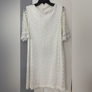 Elegant White Lace Dress